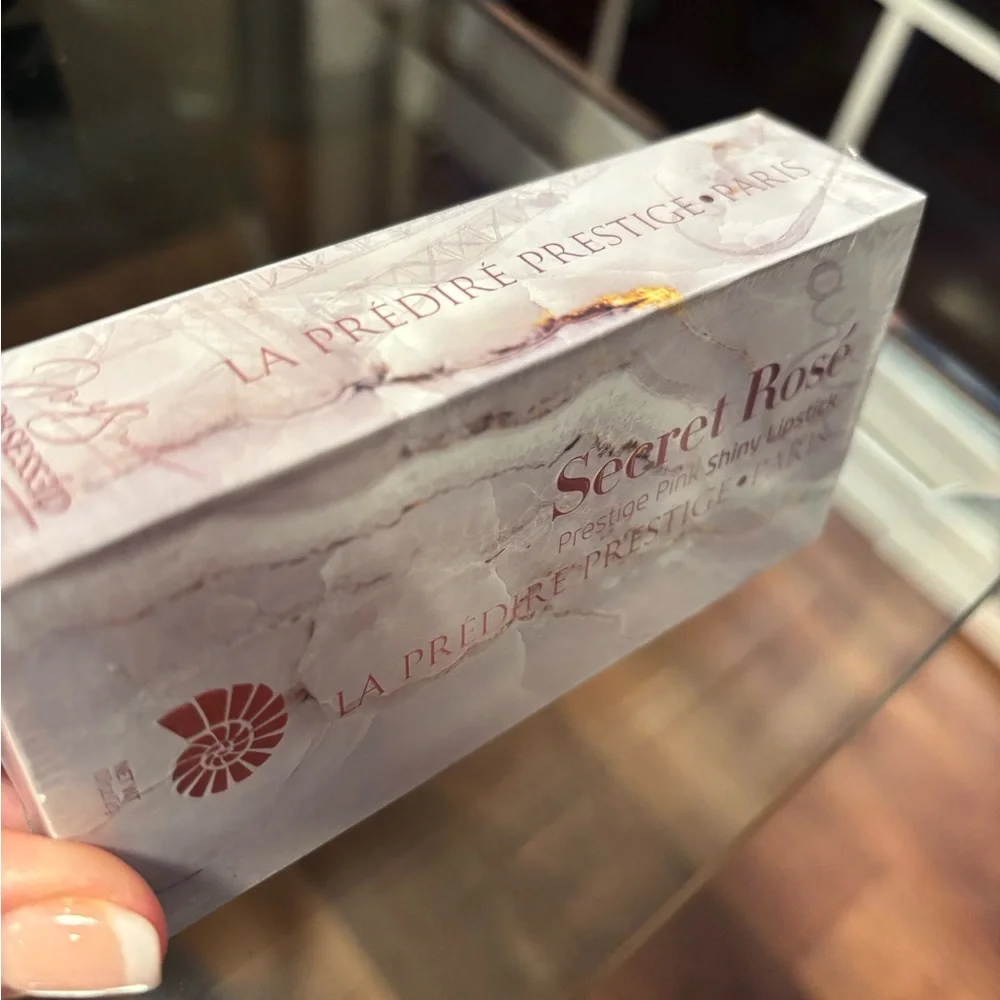 Secret Rose Prestige Pink Shiny Lipstick by Prestige BNIB/SEALED